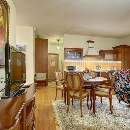 Helios 19 Luxury Vilnius Apartment Екстер'єр фото