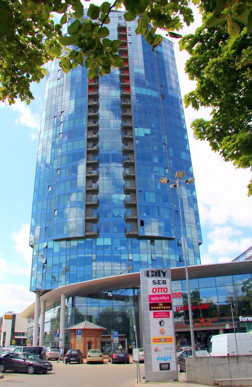 Helios 19 Luxury Vilnius Apartment Екстер'єр фото
