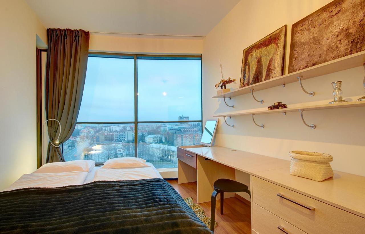 Helios 19 Luxury Vilnius Apartment Екстер'єр фото