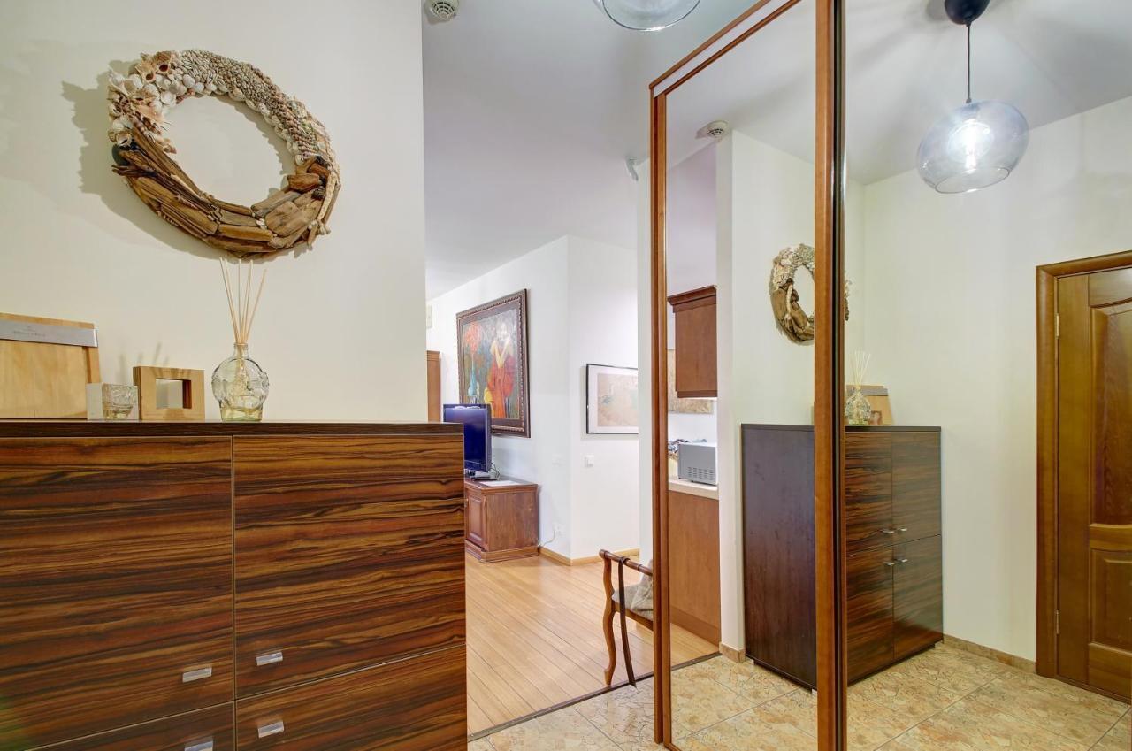 Helios 19 Luxury Vilnius Apartment Екстер'єр фото