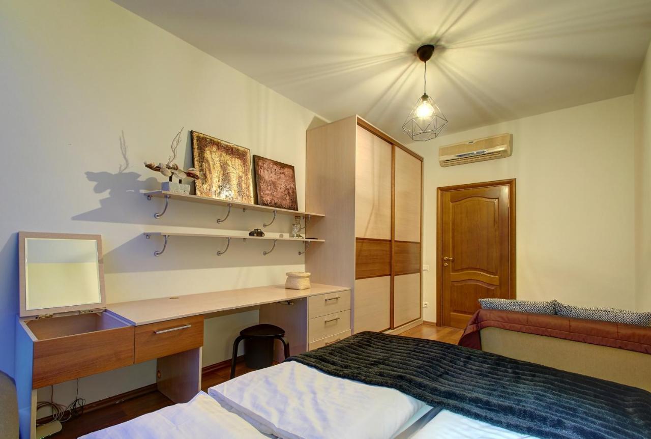 Helios 19 Luxury Vilnius Apartment Екстер'єр фото